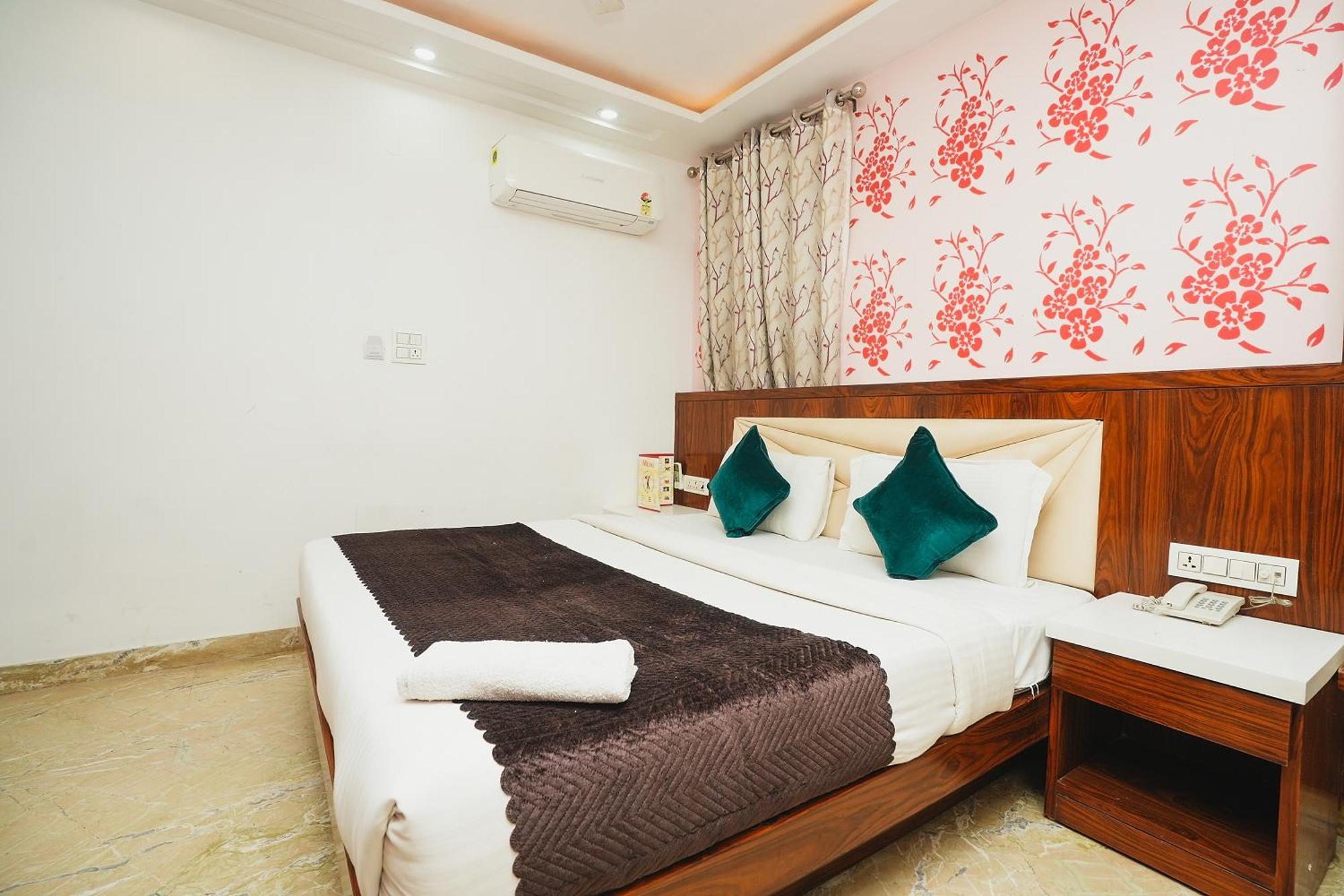 Hotel Kabir Palace Karol Bagh Нью-Делі Екстер'єр фото