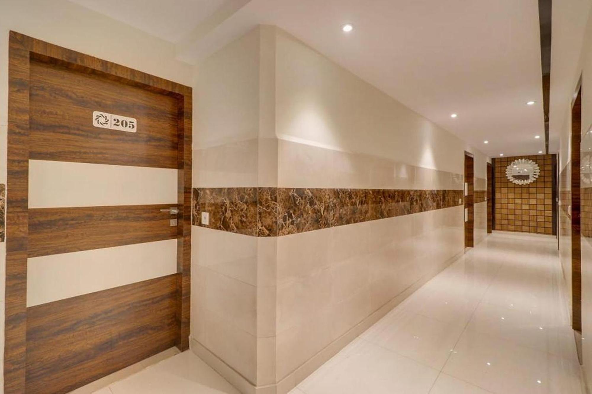 Hotel Kabir Palace Karol Bagh Нью-Делі Екстер'єр фото